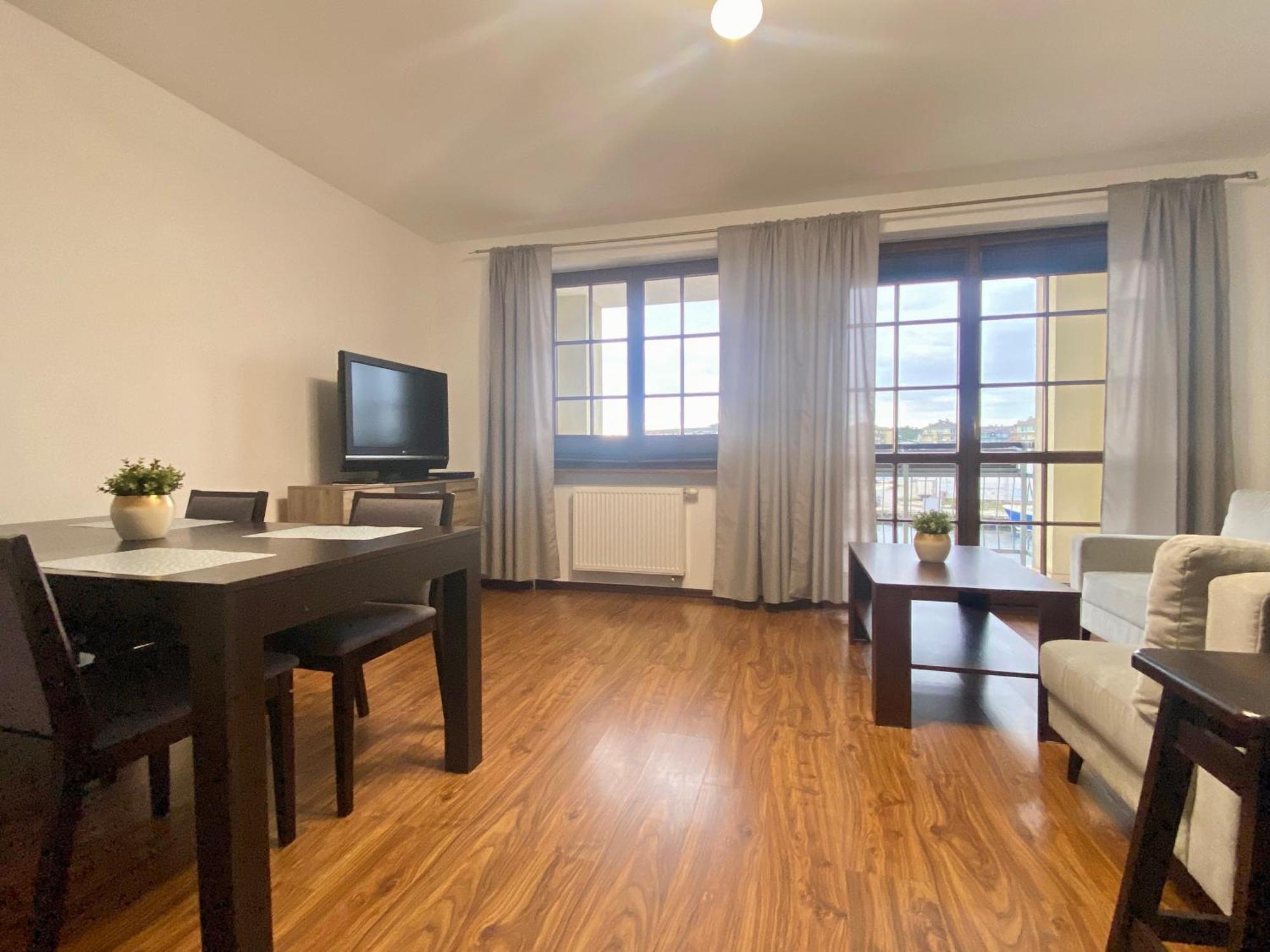 Apartamenty Baltyckie - Bulwar Portowy - Widok Na Port, Centrum, Najlepsza Lokalizacja W Ustce Ustka Bilik gambar